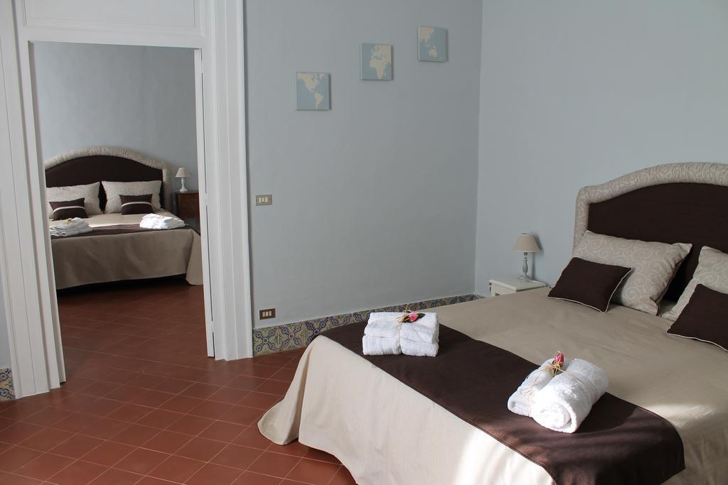 Palazzo Bianchi Domus Holidays تراني المظهر الخارجي الصورة