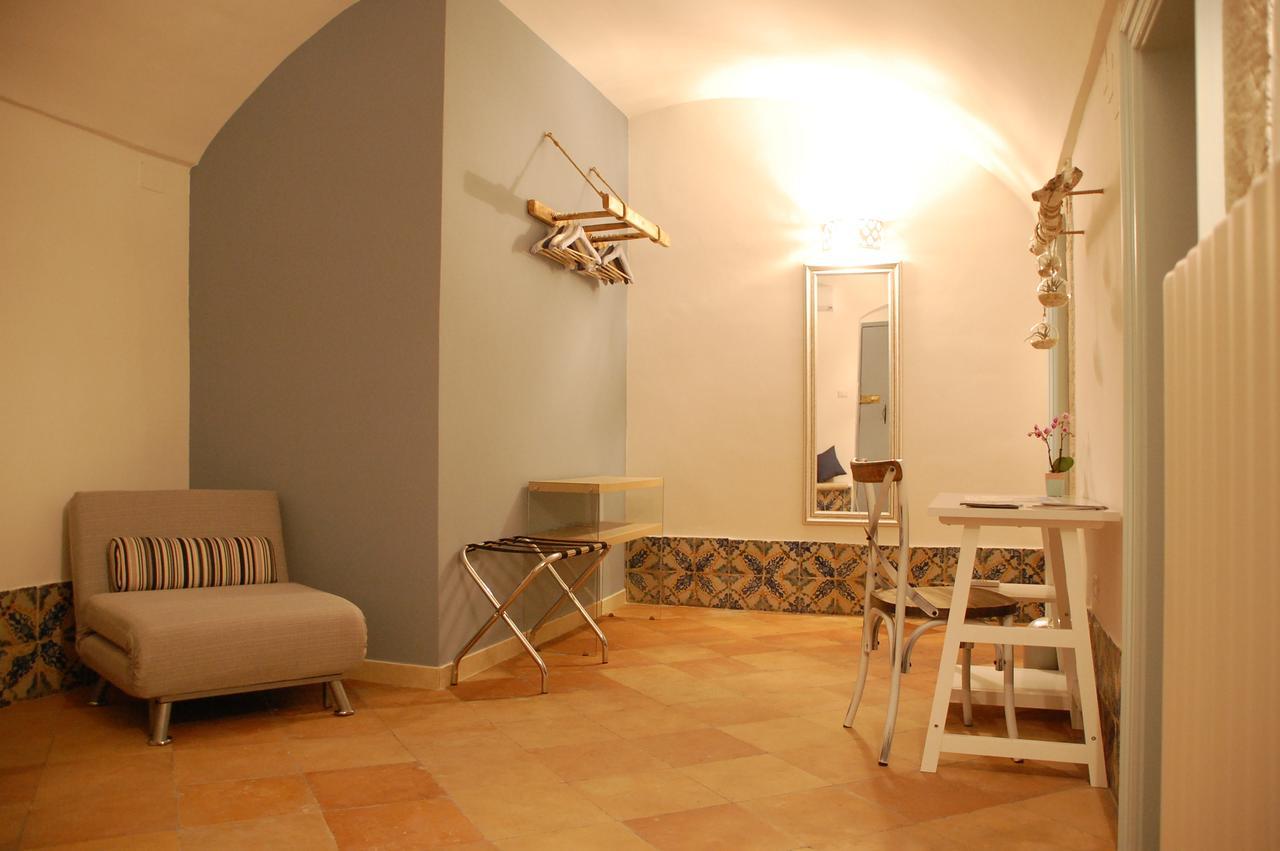 Palazzo Bianchi Domus Holidays تراني المظهر الخارجي الصورة