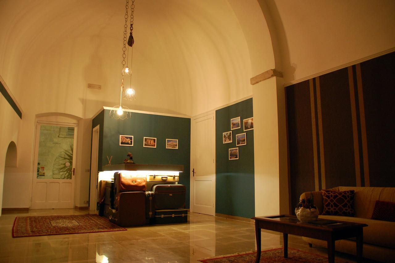 Palazzo Bianchi Domus Holidays تراني المظهر الخارجي الصورة